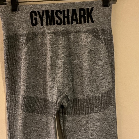 Gymshark Kids Charcoal Leggings - Picture 2 of 5